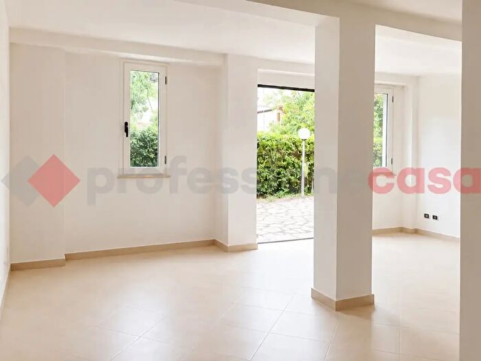 Appartamento trilocale in vendita in Via Guglielmo Marconi Snc, Fiuggi