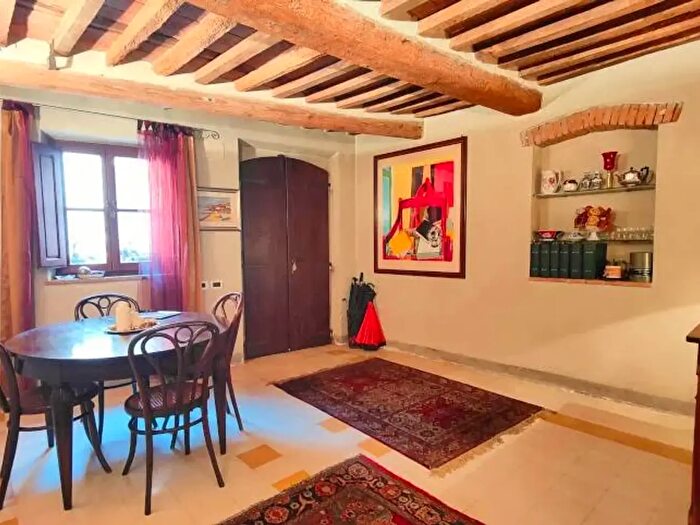 Casa con 5 locali in vendita in Via Don Minzoni, Calci