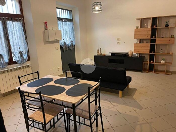 Appartamento bilocale in affitto in Via Lega Lombarda, Centro, Valenza