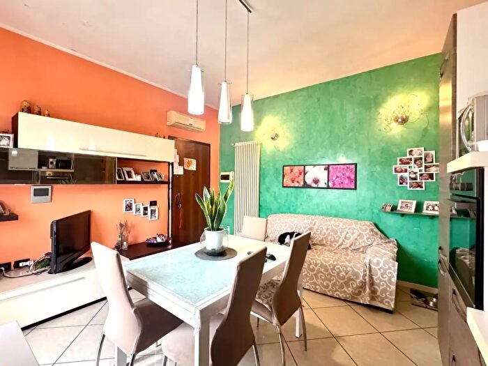Appartamento con 5 locali in vendita in Empoli