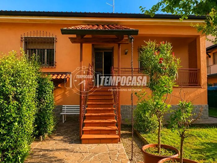 Casa trilocale in vendita in Cesano Maderno