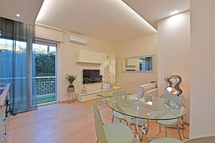 Appartamento bilocale in vendita in Via Bonmoschetto, Sanremo