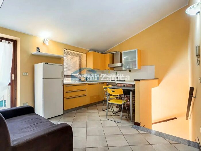 Appartamento bilocale in vendita in Via Libertà, Zanica