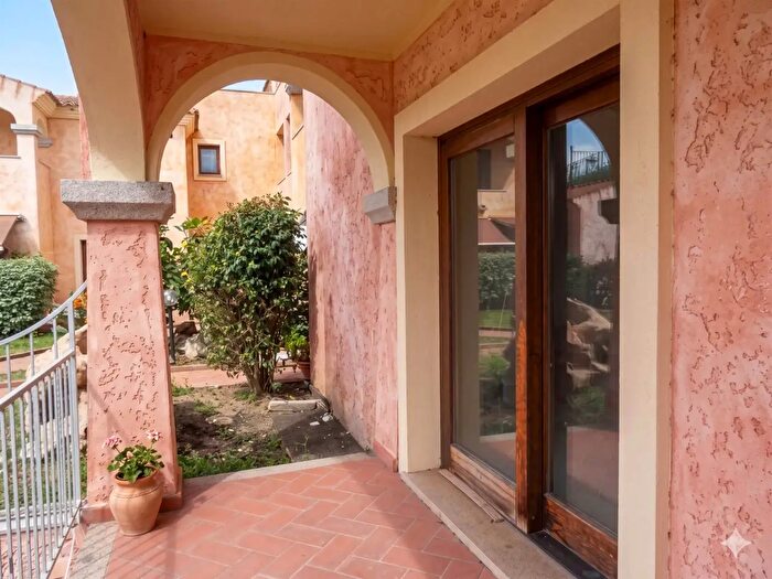 Appartamento quadrilocale in vendita in Via Strasburgo, Olbia