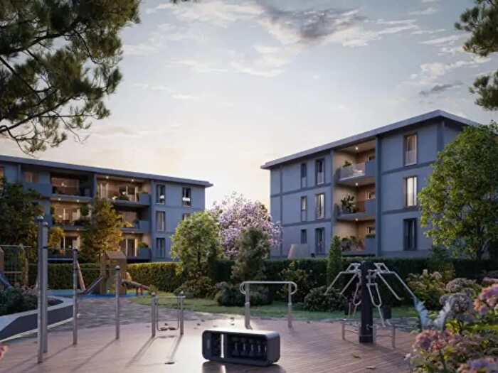 Appartamento quadrilocale in vendita in Via Aldo Moro, Burago Di Molgora