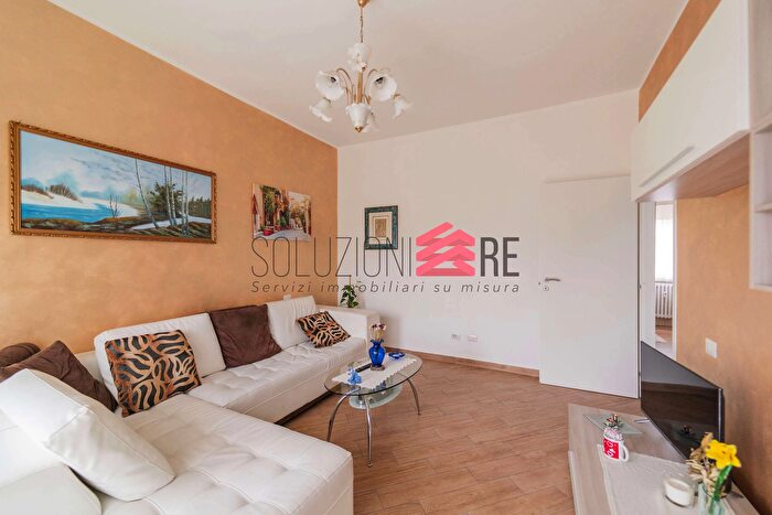 Appartamento bilocale in vendita in Strada Privata Re, Novara