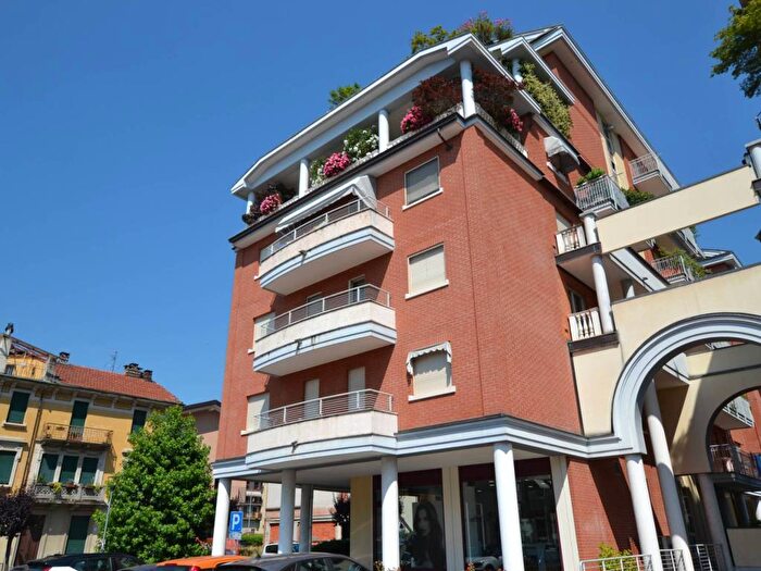 Appartamento quadrilocale in affitto in Via Sant'Eusebio, Centro Città San Paolo, Biella