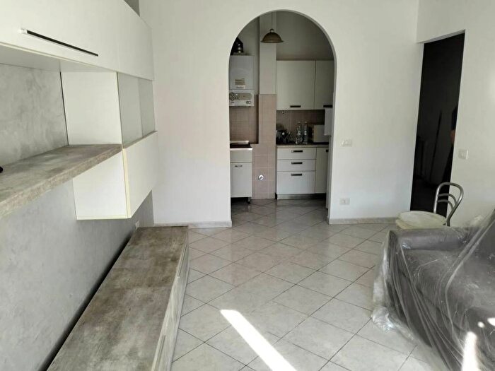 Appartamento bilocale in affitto in Via Zeffiro Massa, Ospedale, Sanremo