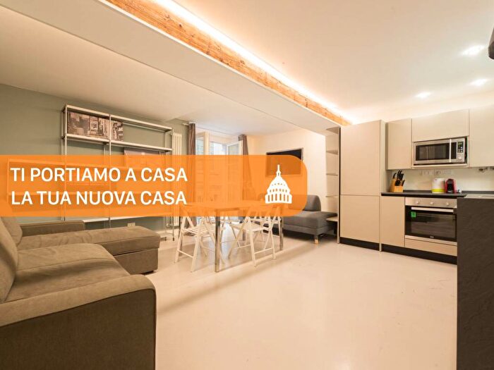 Appartamento trilocale in affitto in Via di San Donato, Molo, Genova