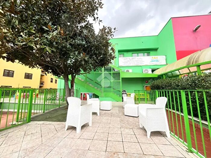 Appartamento con 8 locali in affitto in Via Volga, Monterotondo