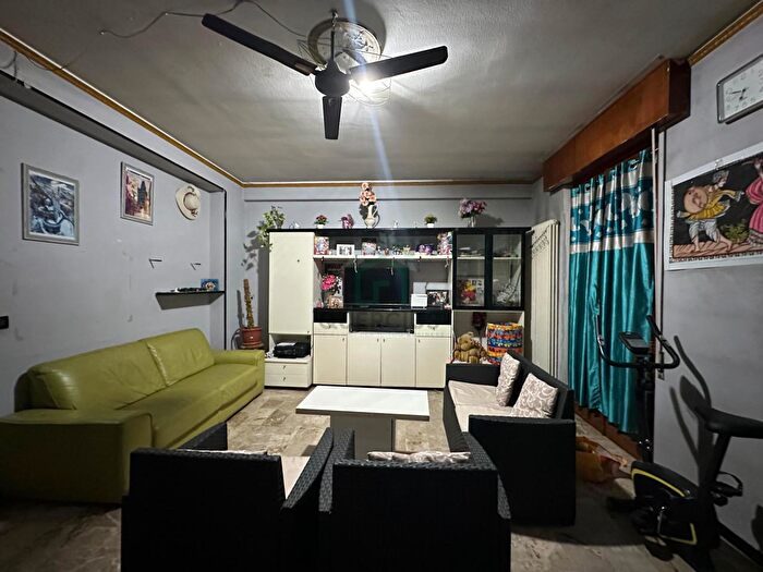 Appartamento quadrilocale in vendita in Via Strà, Caldiero