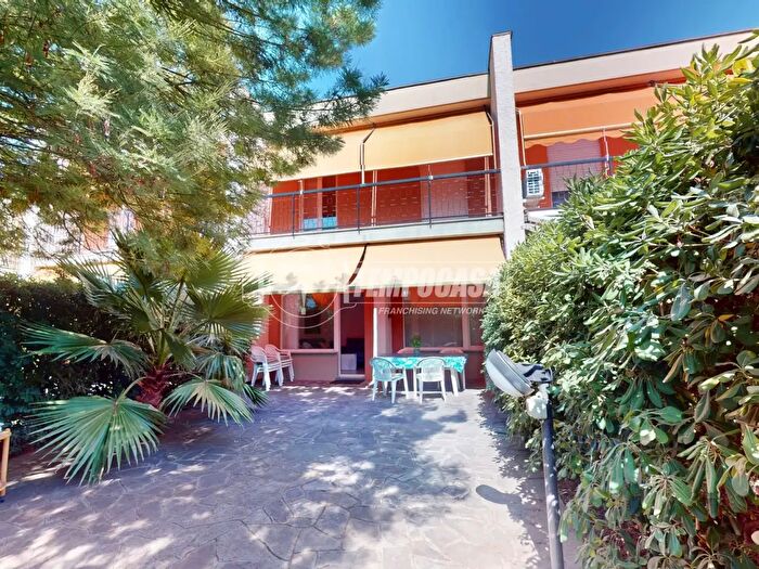 Casa con 5 locali in vendita in Via San Damiano, Andora