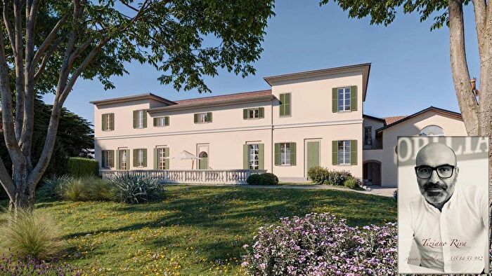 Appartamento trilocale in vendita in Via Concordia Renate, Renate