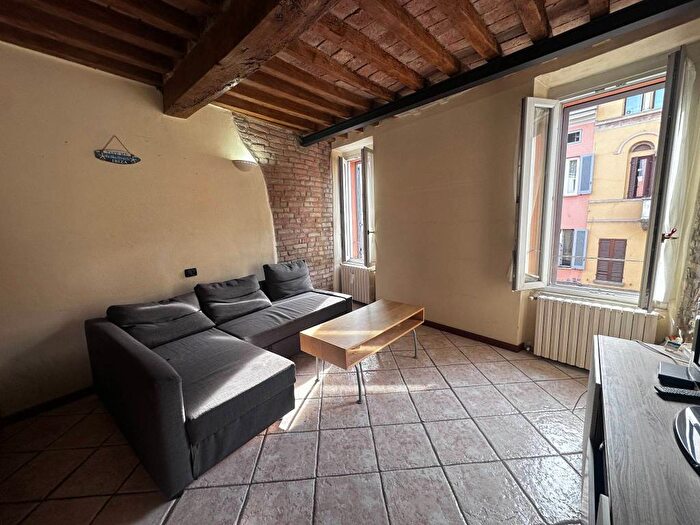 Appartamento bilocale in affitto in Strada Massimo dAzeglio, Parco Ducale Oltretorrente, Parma