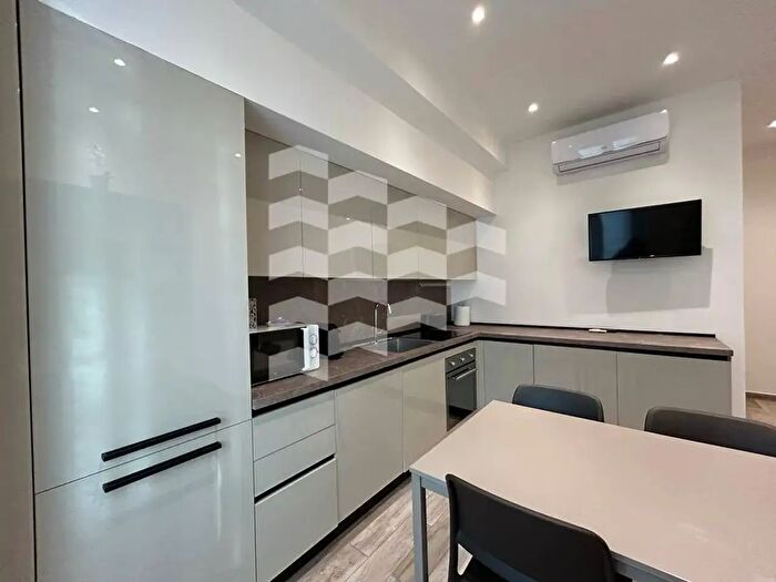 Appartamento monolocale in affitto in Via Washington, Milano