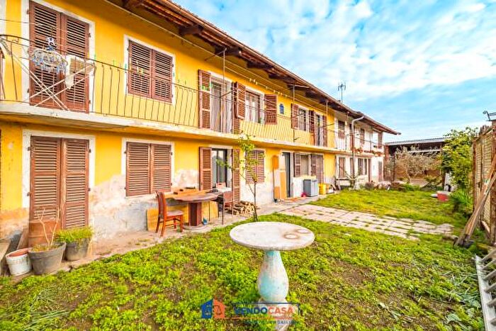 Casa con 6 locali in vendita in Regione Bronda, Saluzzo