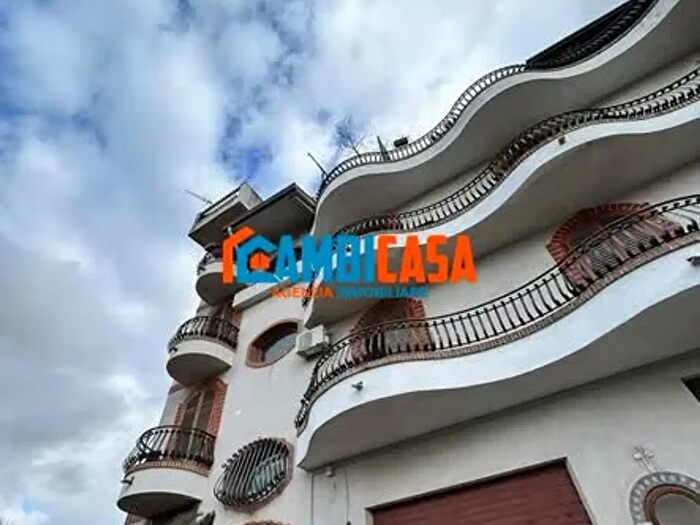 Appartamento quadrilocale in affitto in Via Baghera, Palermo