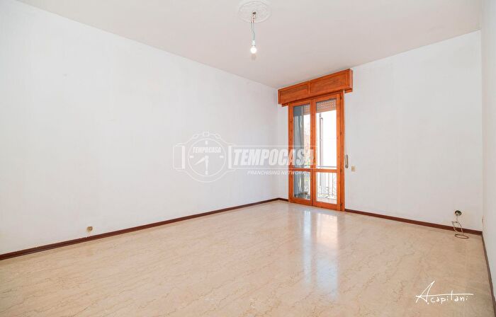 Casa quadrilocale in vendita in Via Paolo Tosti, Modena