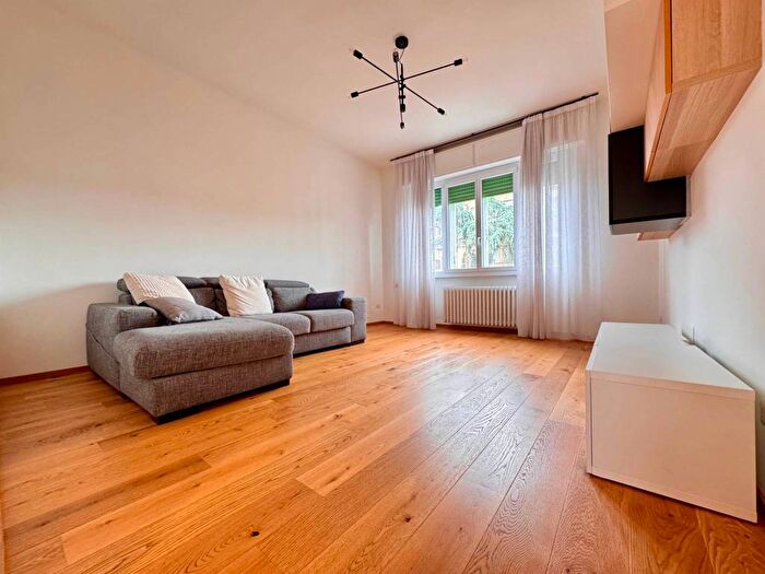 Appartamento quadrilocale in affitto in Via Giulio Caccini, Careggi Rifredi Dalmazia, Firenze