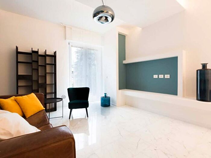 Appartamento monolocale in affitto in Via Nicola Antonio Porpora, Casoretto, Milano