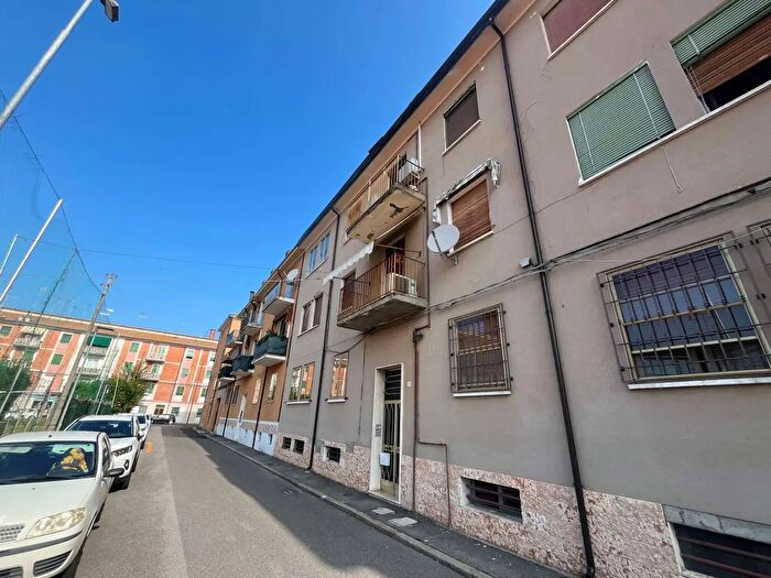Appartamento quadrilocale in vendita in Via Verona, Ferrara