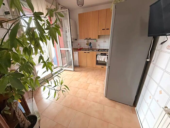 Appartamento trilocale in vendita in Via Alcide De Gasperi, Rozzano