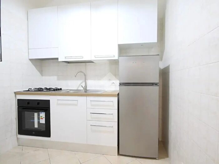 Appartamento monolocale in vendita in Via Giovanni Battista Riccioli, Roma