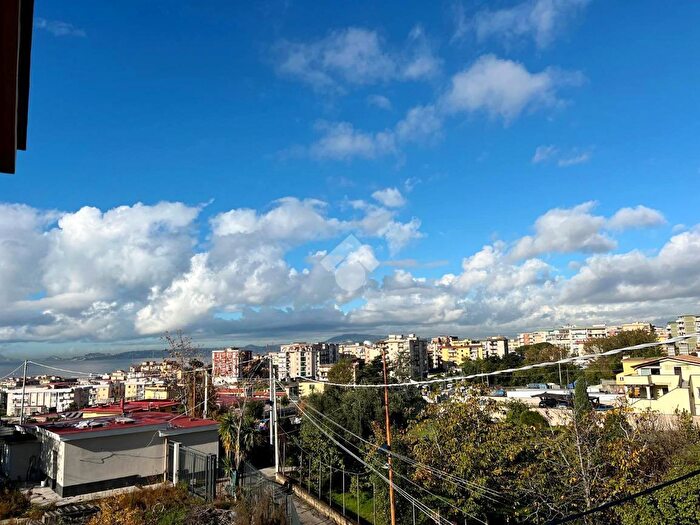 Casa trilocale in vendita in Via Caprile, Ercolano