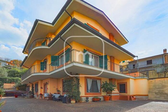 Casa con 6 locali in vendita in Via del Castagneto, Palestrina