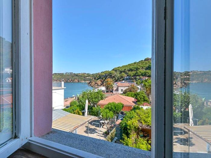 Casa quadrilocale in affitto in Località Pareti, Pareti, Capoliveri