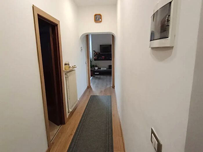 Appartamento trilocale in vendita in Viale Cristoforo Colombo, Ancona