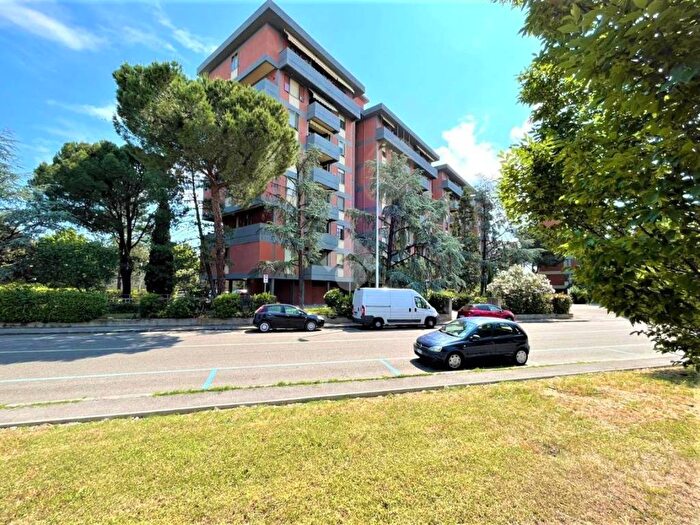 Appartamento quadrilocale in affitto in Via Mario Fabiani, Firenze Nova, Firenze