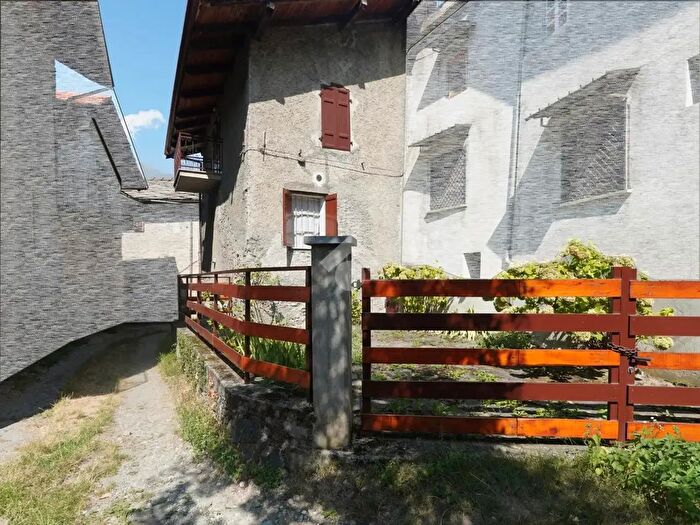 Casa quadrilocale in vendita in Via Cantalupo, Meana Di Susa
