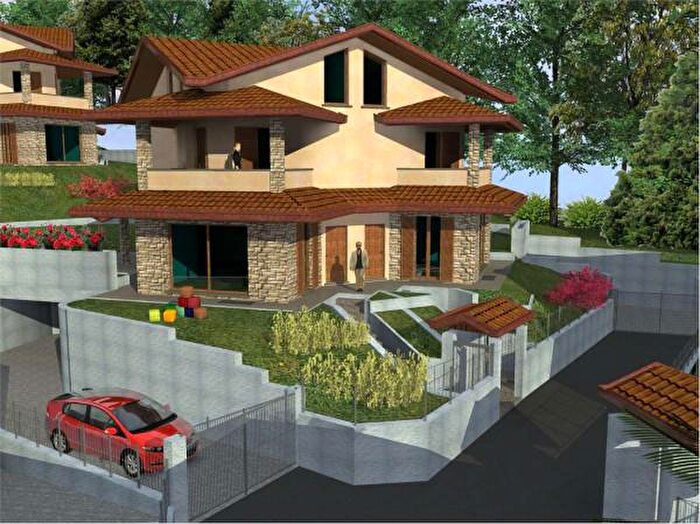 Casa quadrilocale in vendita in Appiano Gentile