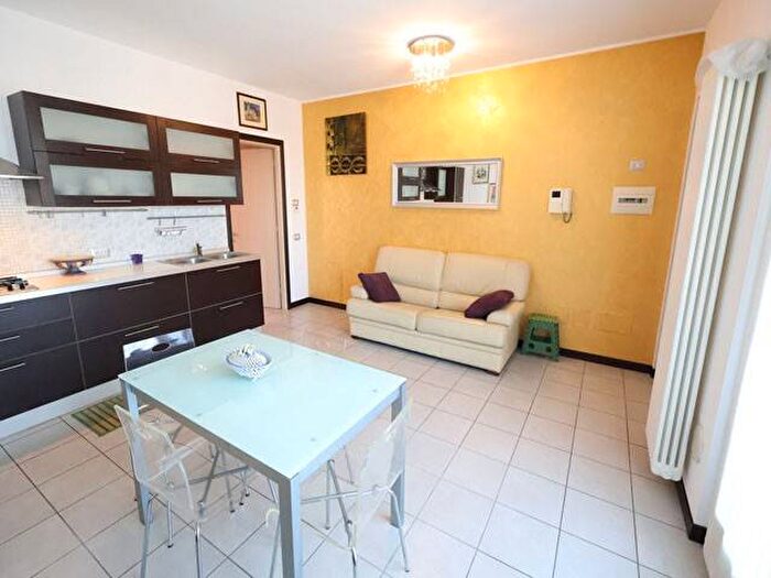 Appartamento bilocale in affitto in Via Augusto Righi, Cattaneo Pacinotti Torricelli, Lissone