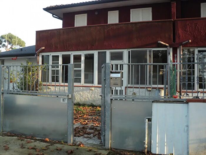 Casa trilocale in vendita in Viale Inghilterra, Comacchio