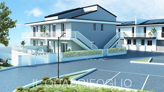 Appartamento con 5 locali in vendita in Via Ravennate, Cesena