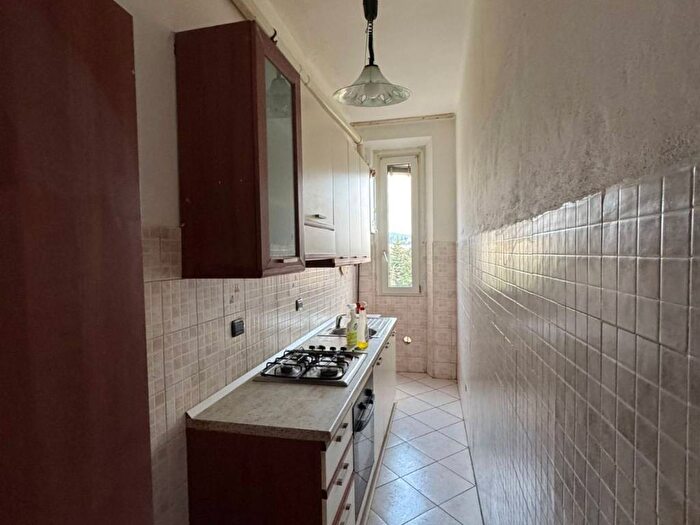 Appartamento trilocale in affitto in Camerlata Rebbio, Como