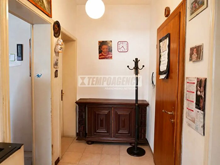 Appartamento trilocale in vendita in Via Pia, Sassuolo
