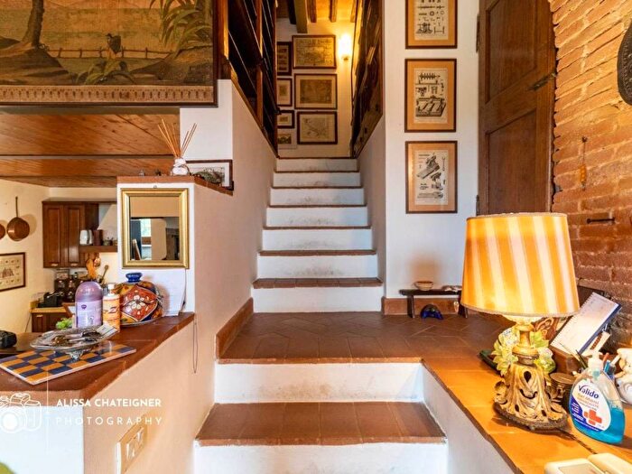 Casa con 6 locali in vendita in Le Tolfe Monteliscai, Siena