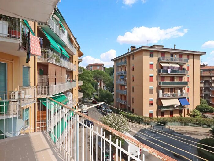 Appartamento quadrilocale in vendita in Via Sergio Corazzini, Perugia