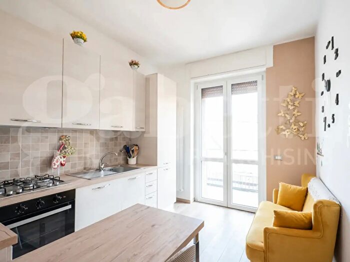 Appartamento monolocale in vendita in Via Amadeo, Milano