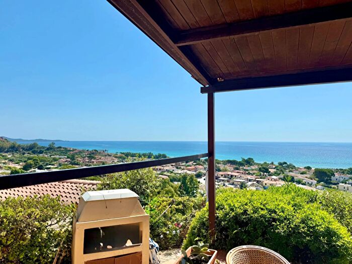 Appartamento trilocale in vendita in Via Doria Snc, Muravera