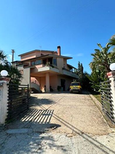 Casa con 6 locali in vendita in Via Porta Palermo, Alcamo