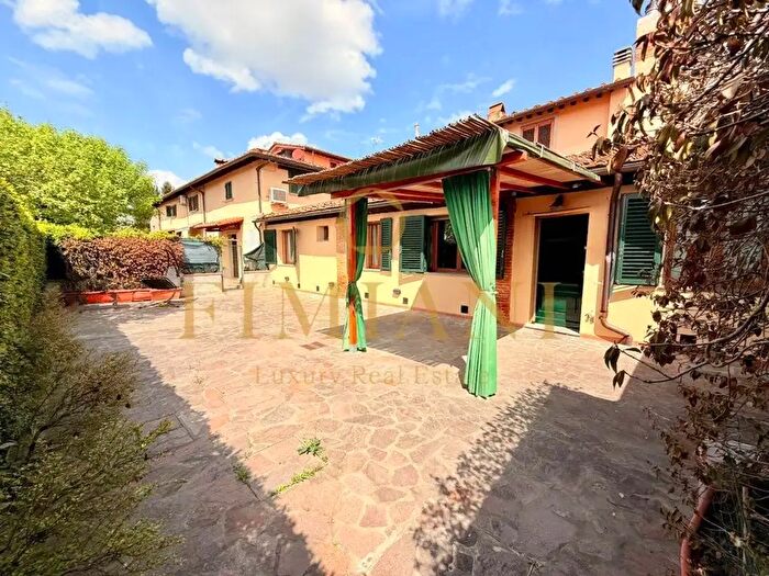 Appartamento quadrilocale in affitto in Via di Sollicciano, Firenze