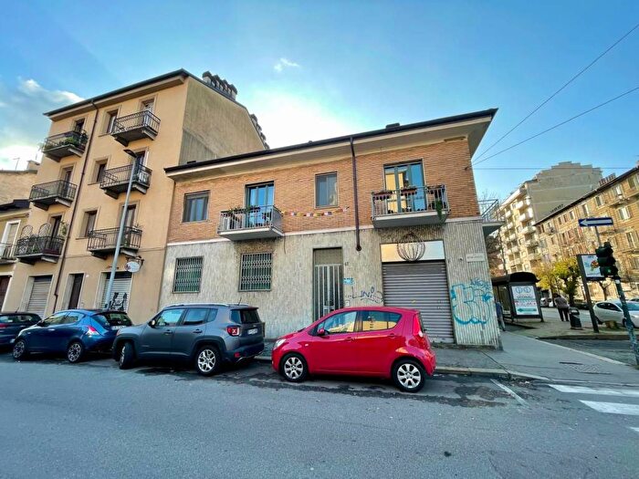 Appartamento trilocale in affitto in Via Benevento, Vanchiglietta, Torino