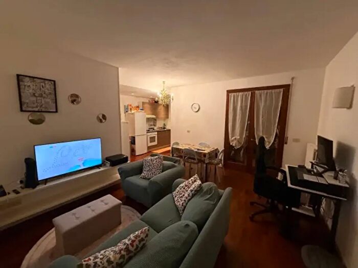 Appartamento bilocale in affitto in Suzzara