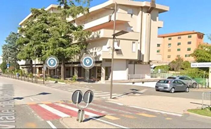 Appartamento trilocale in vendita in Piazza della Costituzione, Pomarance