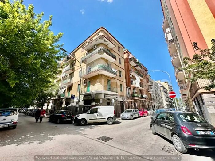 Appartamento trilocale in vendita in Via Barletta, Foggia