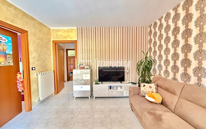 Appartamento con 5 locali in vendita in Citta SantAngelo